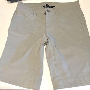 MEC grey 12” inseam athletic stretch shorts (size 6)